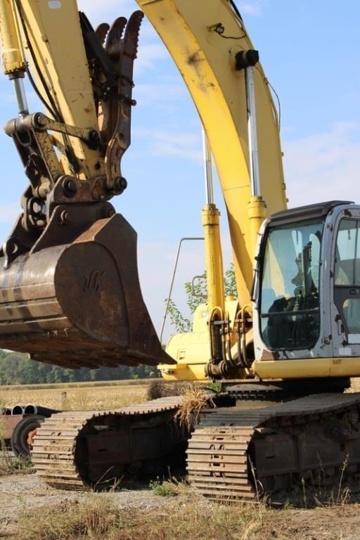 Image of Kobelco SK330LC equipment image 4
