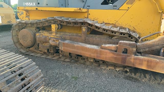 Image of Komatsu D155AX equipment image 4