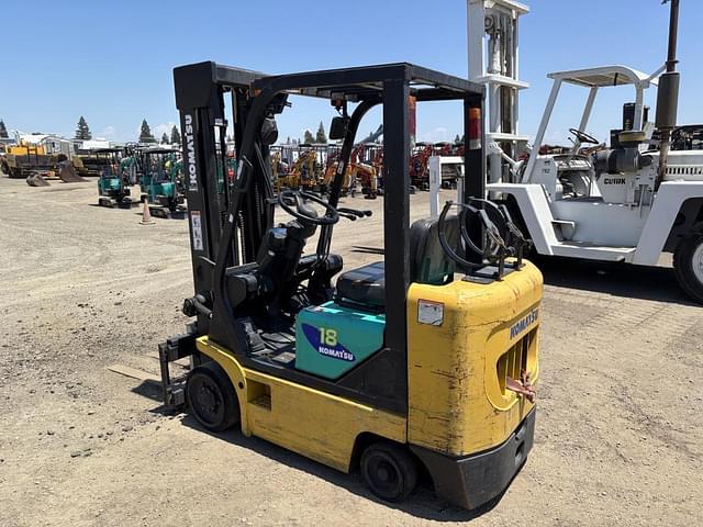 Image of Komatsu FG18ST-17 equipment image 3