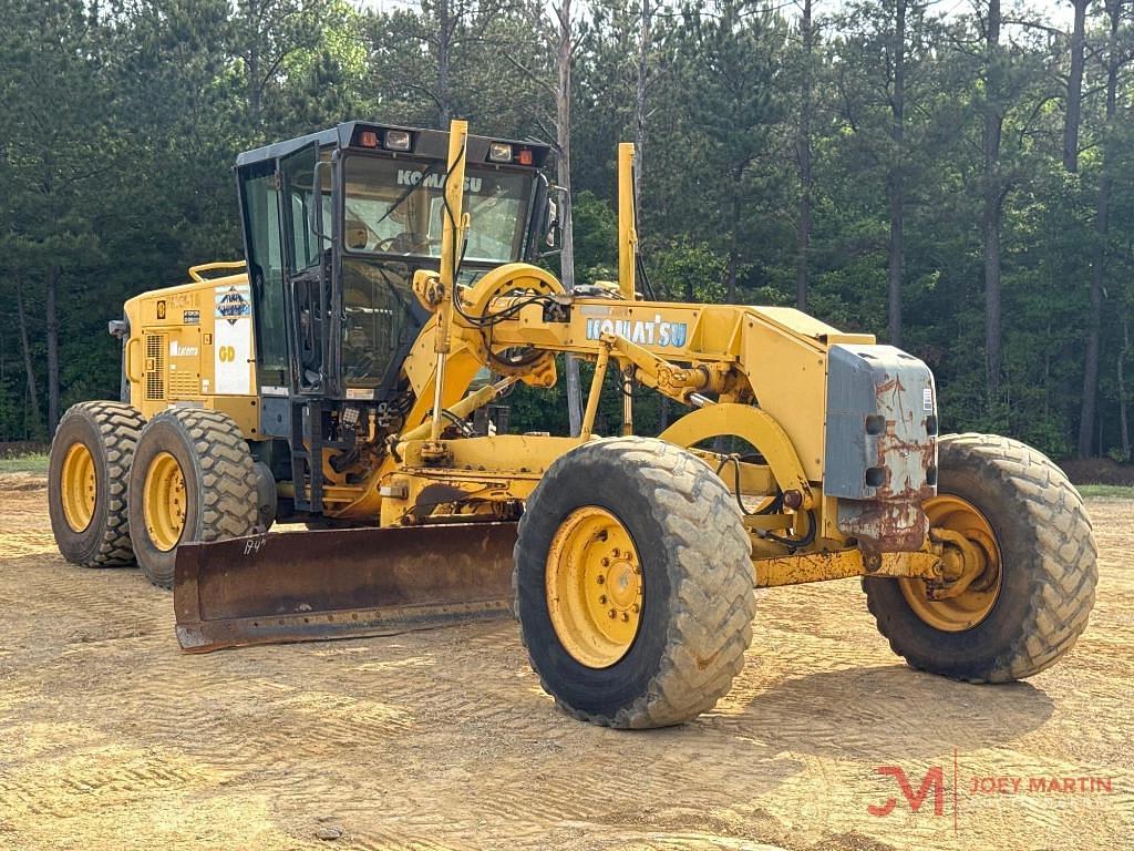 Image of Komatsu GD655 Primary image
