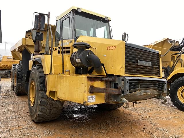 Image of Komatsu HM400-1 equipment image 3