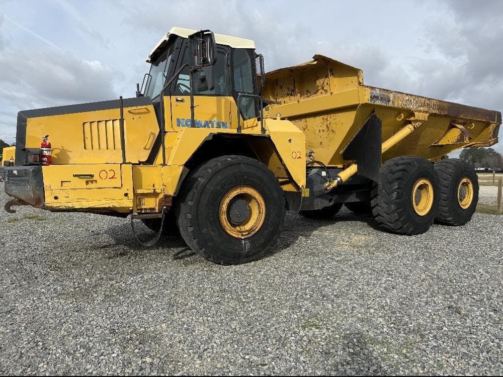 Image of Komatsu HM400 Image 0