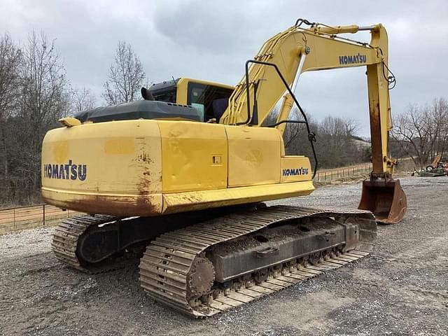 Image of Komatsu PC200LC-6 equipment image 3