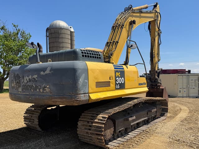 Image of Komatsu PC300LC equipment image 4