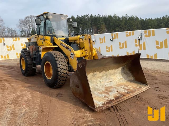 Image of Komatsu WA320-5L equipment image 2