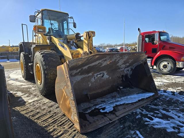 Image of Komatsu WA380 equipment image 2