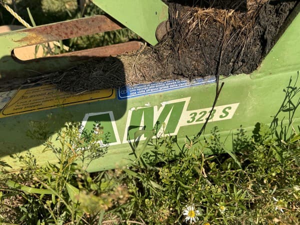 Image of Krone AM323S equipment image 2