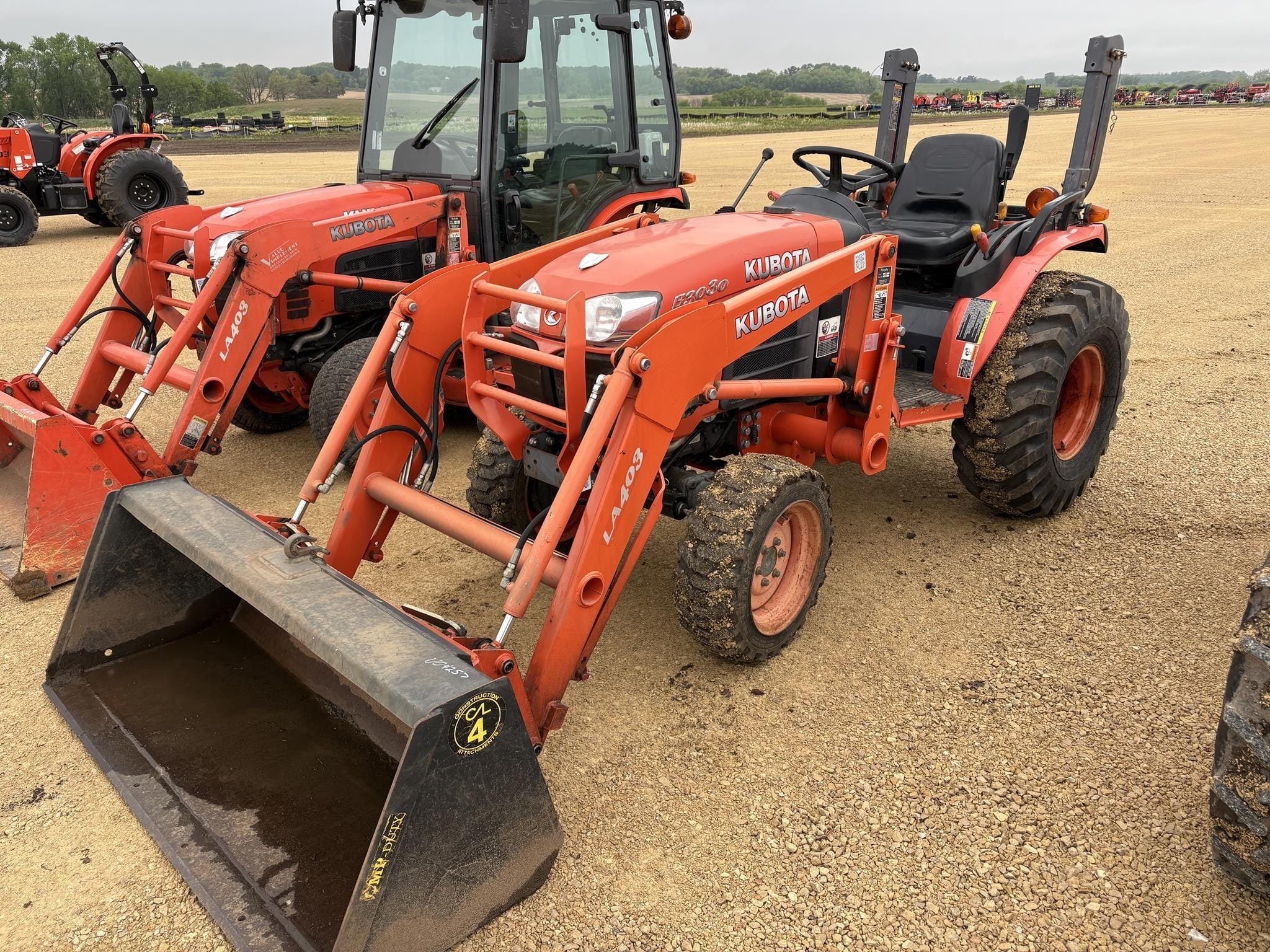 2005 Kubota B3030HSD Equipment Image0