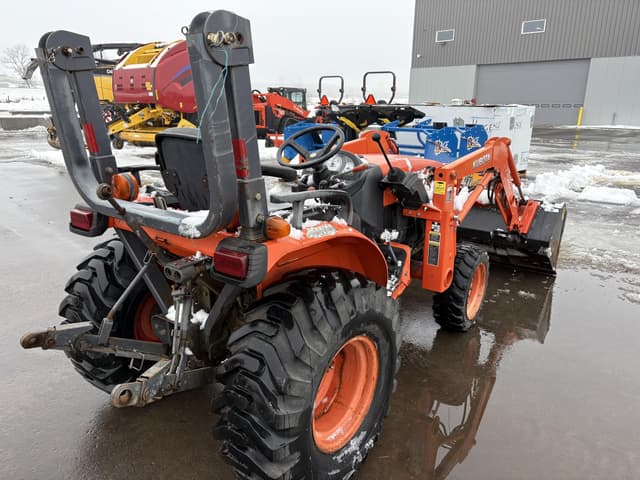 Image of Kubota B3030HSD equipment image 3
