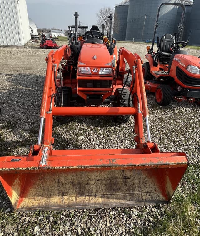 Image of Kubota B3030HSD equipment image 4