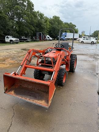 Image of Kubota B7510 Primary image