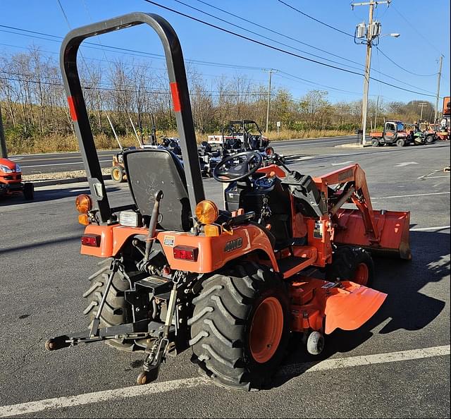 Image of Kubota BX2230D equipment image 4