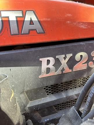 Image of Kubota BX23 equipment image 4