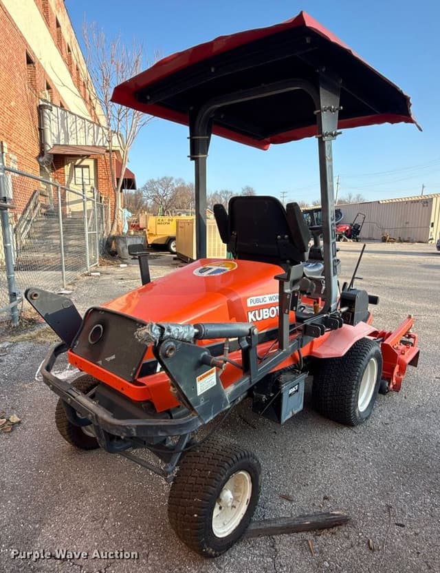 Image of Kubota F2560 equipment image 4