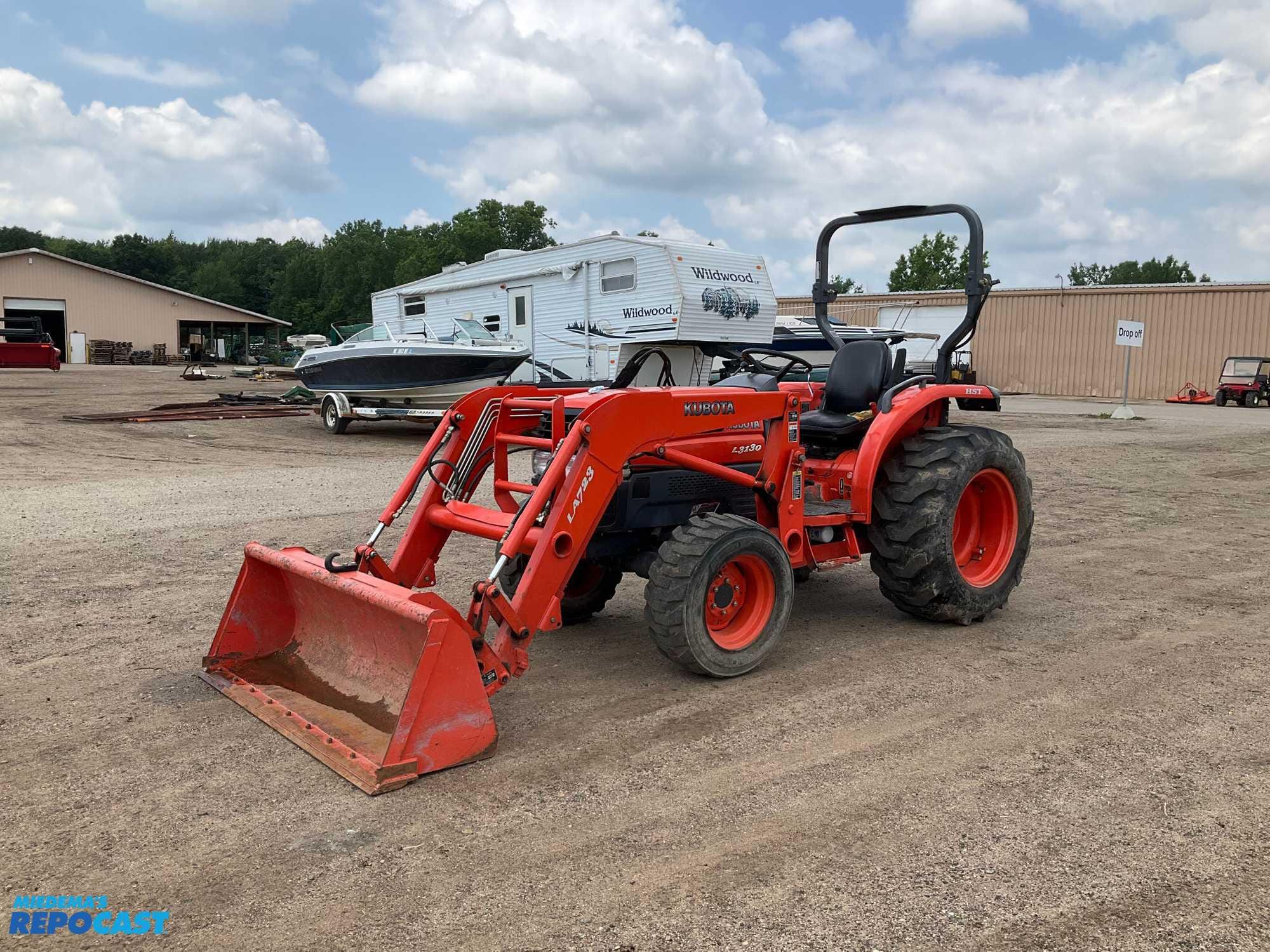 Main image Kubota L3130