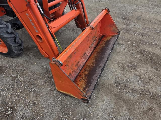 Image of Kubota L3430 equipment image 1