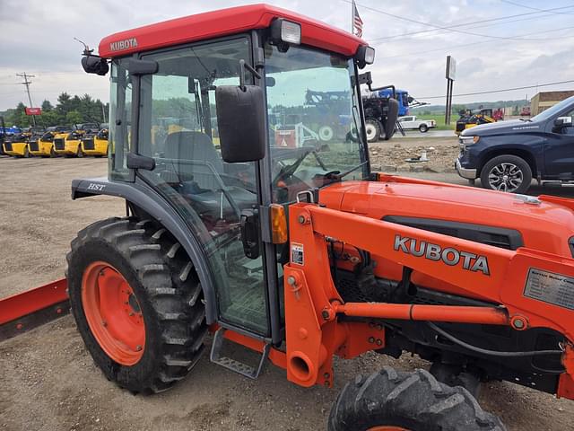 Image of Kubota L3430 equipment image 2