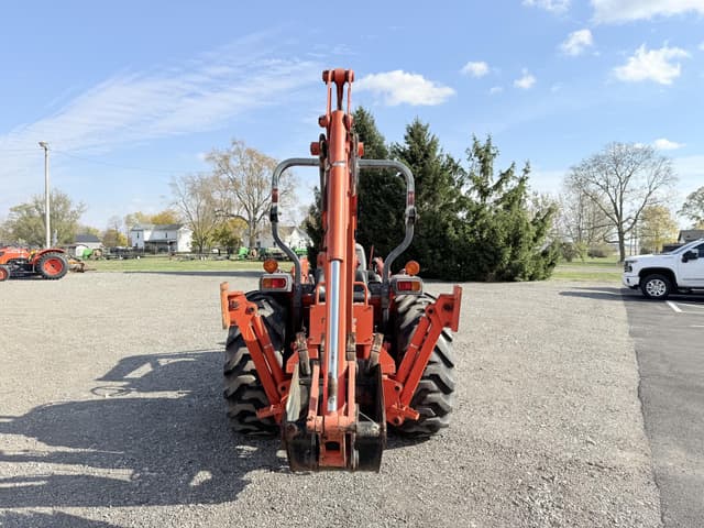 Image of Kubota L4330 equipment image 3
