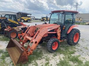 2005 Kubota L6060HSTC Image