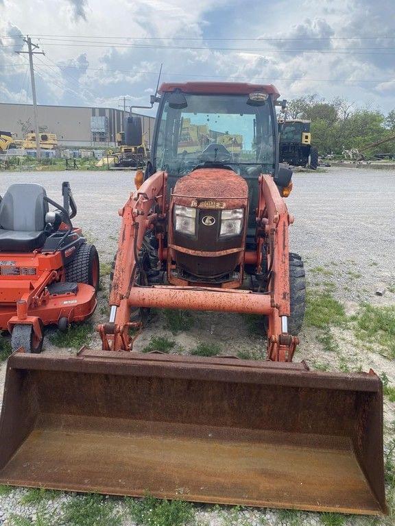 Image of Kubota L6060HSTC equipment image 2