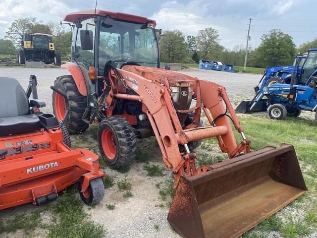 Image of Kubota L6060HSTC equipment image 1