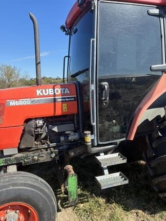 Image of Kubota M6800 equipment image 1