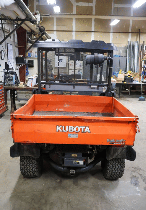 Image of Kubota RTV900 equipment image 2