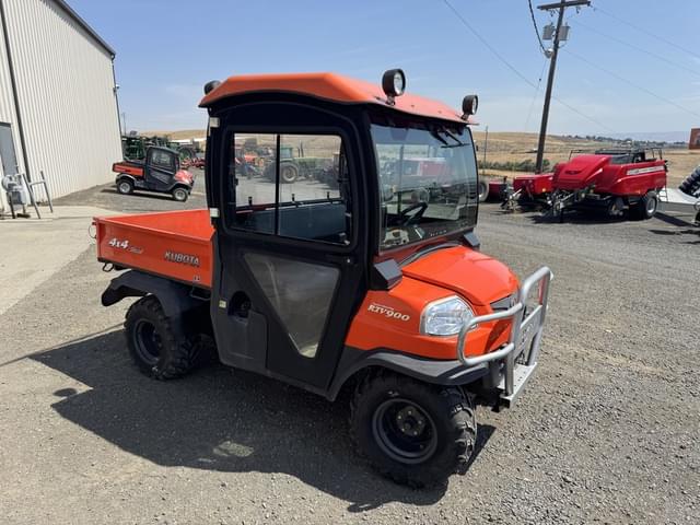 Image of Kubota RTV900 equipment image 4