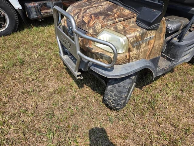 Image of Kubota RTV900 equipment image 1