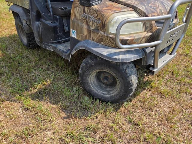 Image of Kubota RTV900 equipment image 3