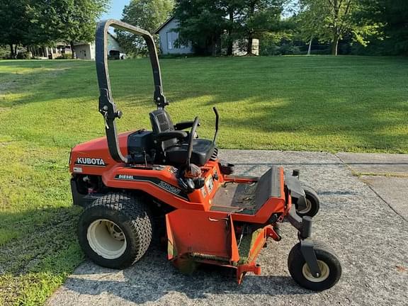 Image of Kubota ZD25 equipment image 2