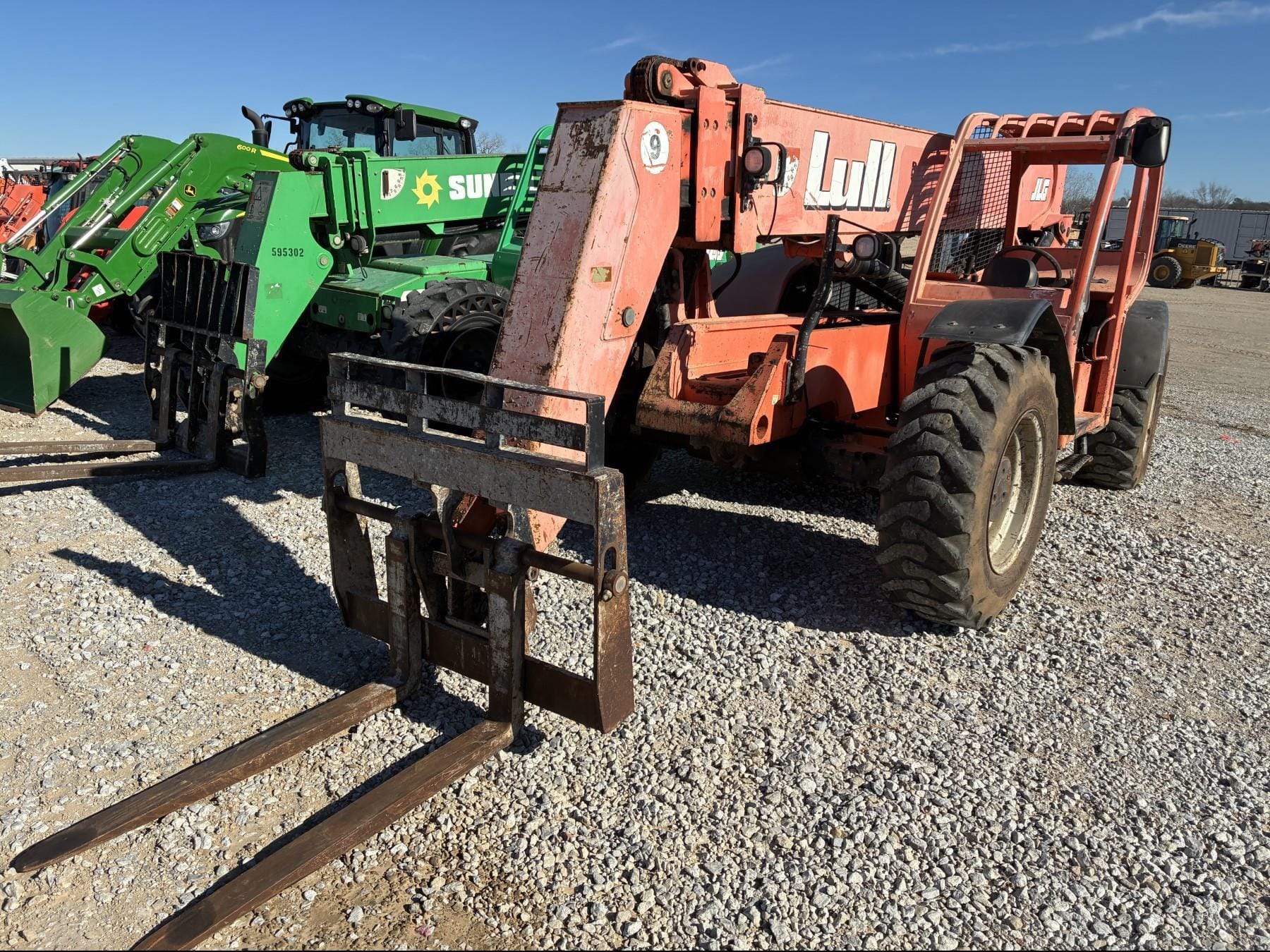 2005 Lull 944E-42 Equipment Image0