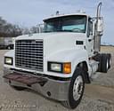 2005 Mack CH613 Image