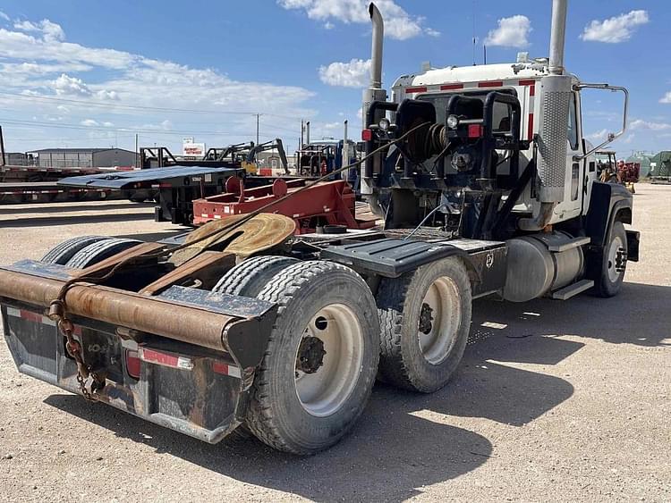 2005 Mack CHN613 Other Equipment Trucks for Sale | Tractor Zoom