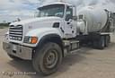 2005 Mack CV513 Image