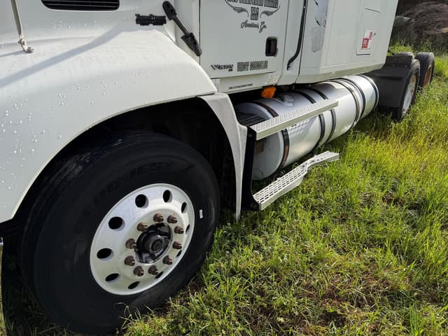 Image of Mack CXN613 equipment image 3