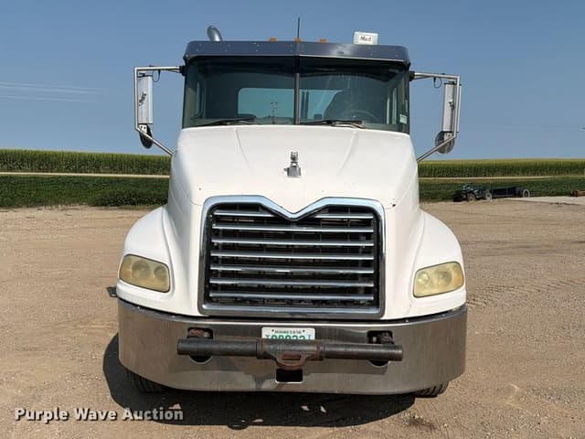 Image of Mack CXN613 equipment image 1