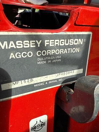 Image of Massey Ferguson 1528 equipment image 4