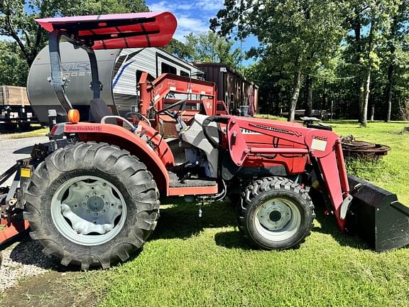 Image of Massey Ferguson 1533 equipment image 2