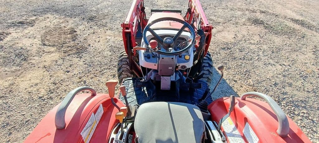 Image of Massey Ferguson 1540 Image 1