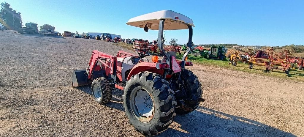 2005 Massey Ferguson 1540 Equipment Image0