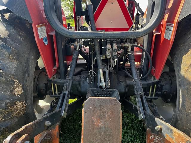 Image of Massey Ferguson 492 equipment image 2