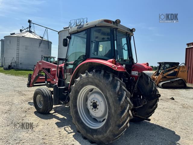 Image of Massey Ferguson 5455 equipment image 2
