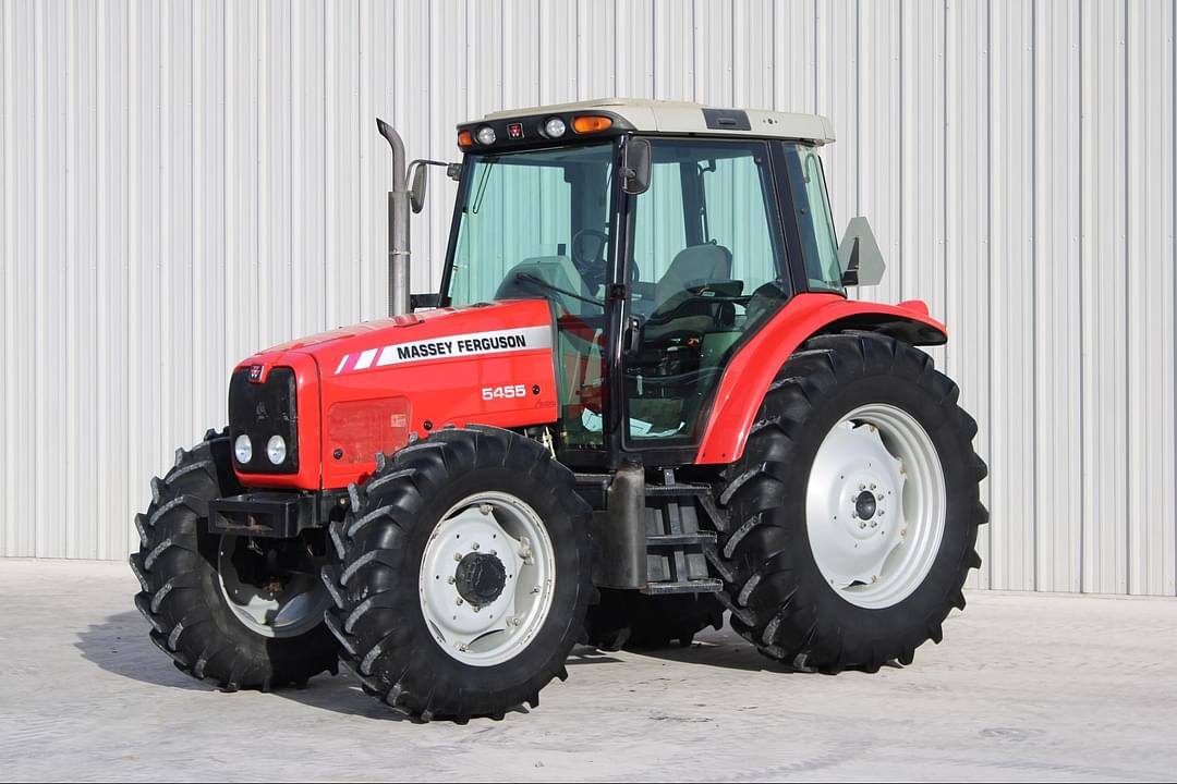 Image of Massey Ferguson 5455 Primary image