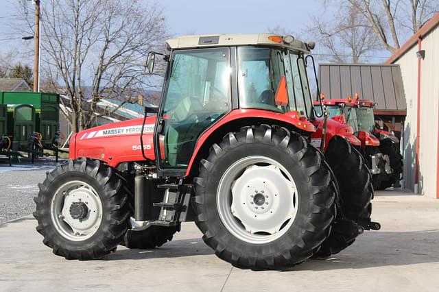 Image of Massey Ferguson 5455 equipment image 2