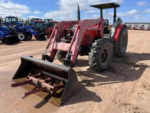 2005 Massey Ferguson 5460 Image