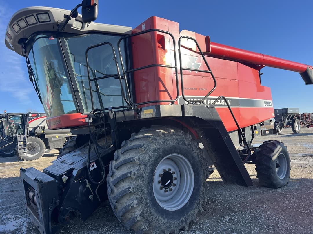 Image of Massey Ferguson 9690 Primary image