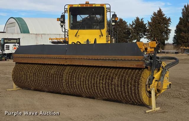 Image of Oshkosh HB2723 equipment image 1