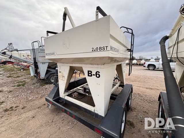 Image of Meridian 220 BST equipment image 4