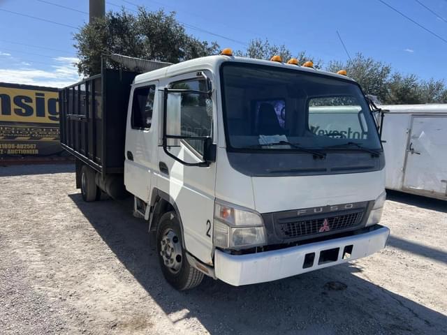 Image of Mitsubishi Fuso equipment image 3